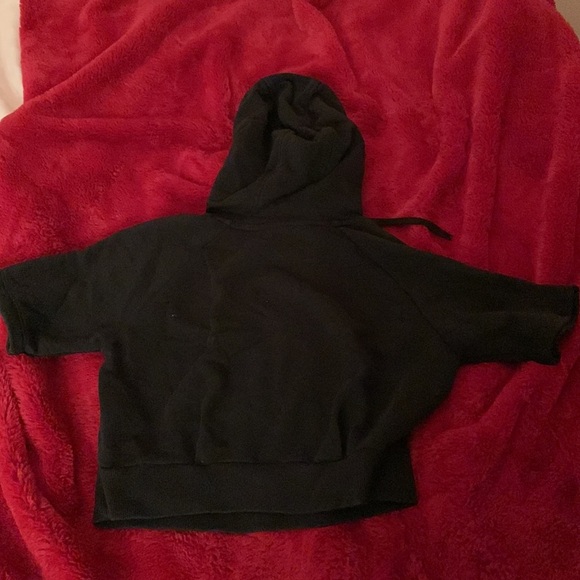 Adidas Cropped Hoodie Sweatshirt Short Sleeve - Picture 4 of 4